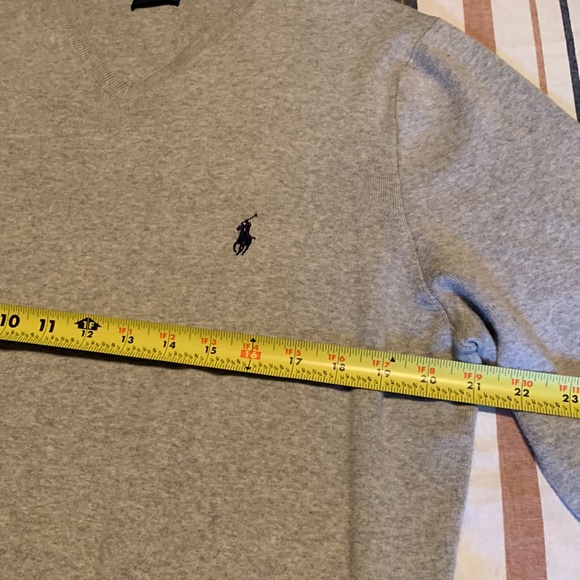 Polo Ralph Lauren Pima cotton v-neck - Picture 2 of 6